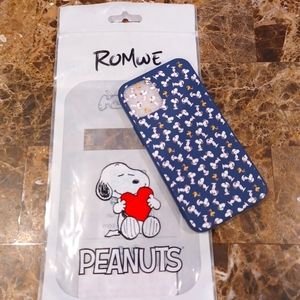 NWT Peanuts iPhone 12 mini case.